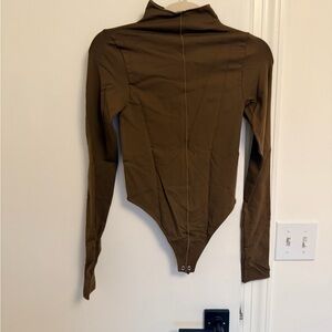 NWOT Good American Light Mocha Bodysuit